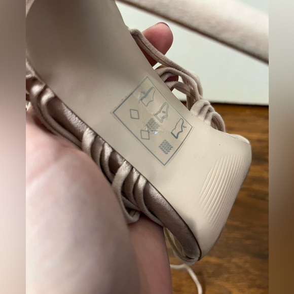 High heels in suede with laces, ASOS - Picture 3 of 4